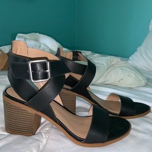 Target brand Merona heels